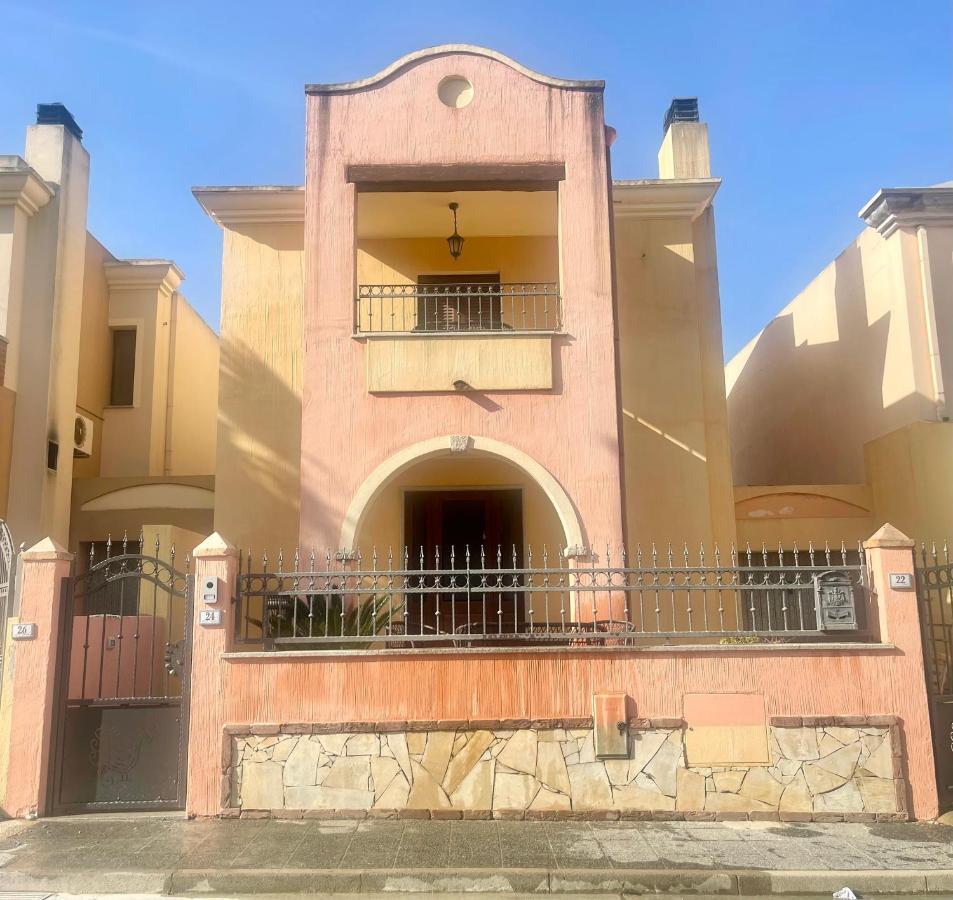 Appartamento Picasso Villasimius Exteriör bild